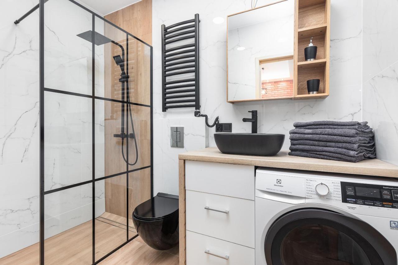 Bm Apartamenty Waly Chrobrego Radogoska Parking Free Szczecin Exterior photo